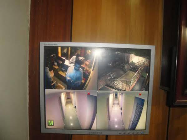 Oyo Hotel Lakshmi Paradise วิสาขปัตนัม ภายนอก รูปภาพ